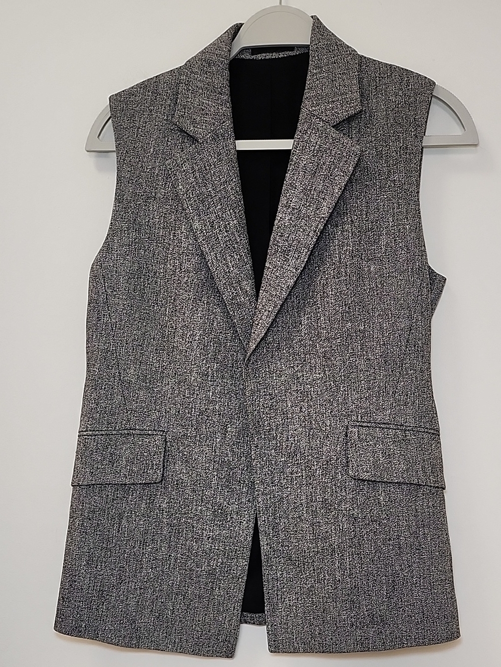 Theory Sedeia vest and matching trouser set structured gray Size 6 - Picture 5 of 16